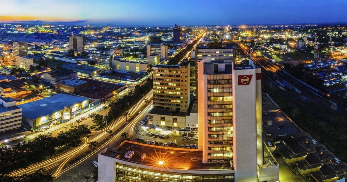 Zâmbia atinge acordo “histórico” com credores privados para poder reestruturar dívida