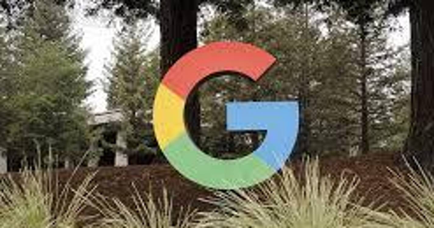 Bruxelas ameaça Google, Apple e Meta com multas por alegada violação de nova lei da UE