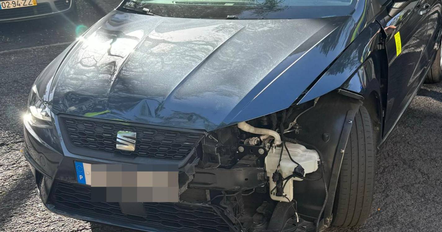 Colisão automóvel no Lido faz duas vítimas