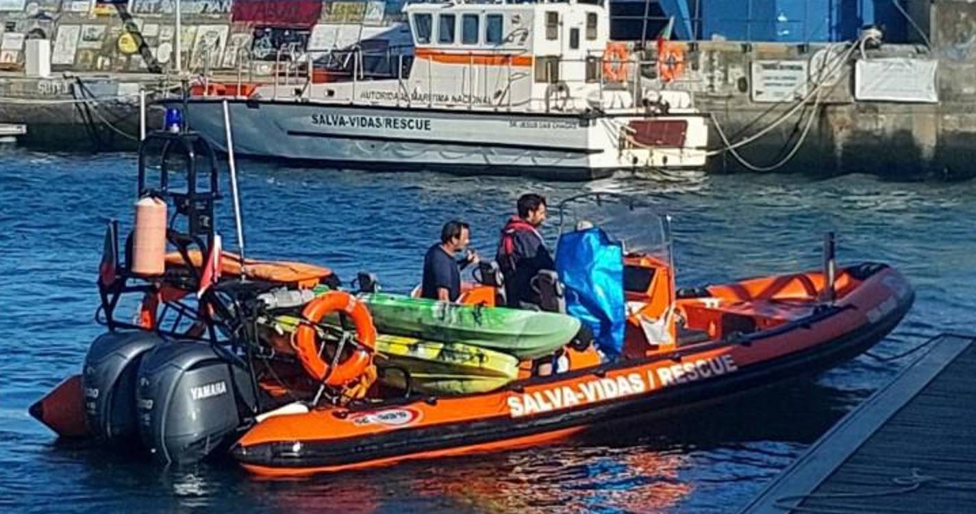Três praticantes de caiaque resgatados no Funchal