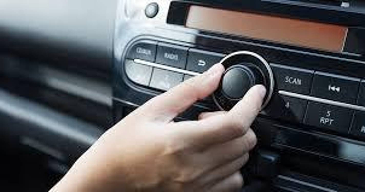 Eleições: Meia centena de rádios de todo o país aderem ao boicote às legislativas