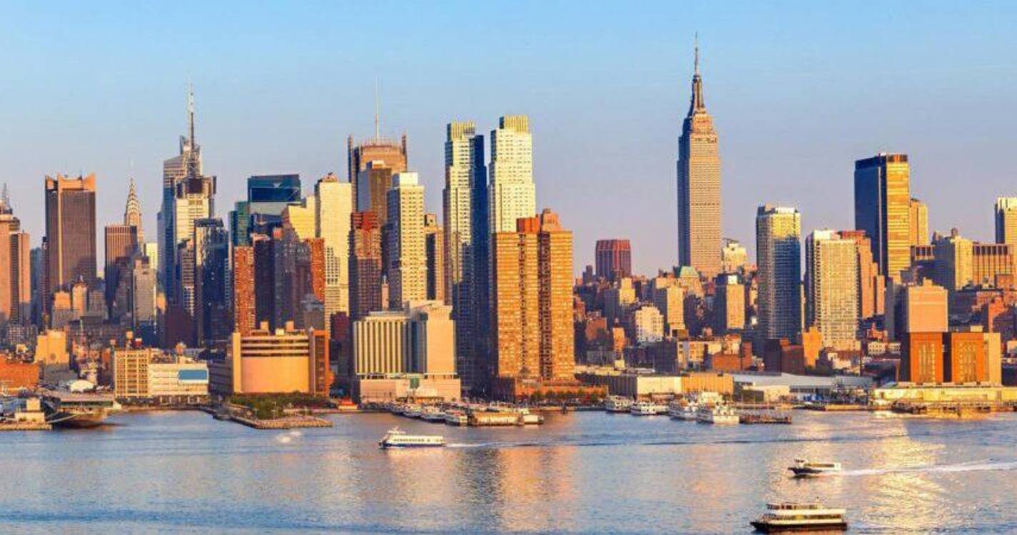 Diretor de gigante de seguros de saúde morto a tiro em Nova Iorque