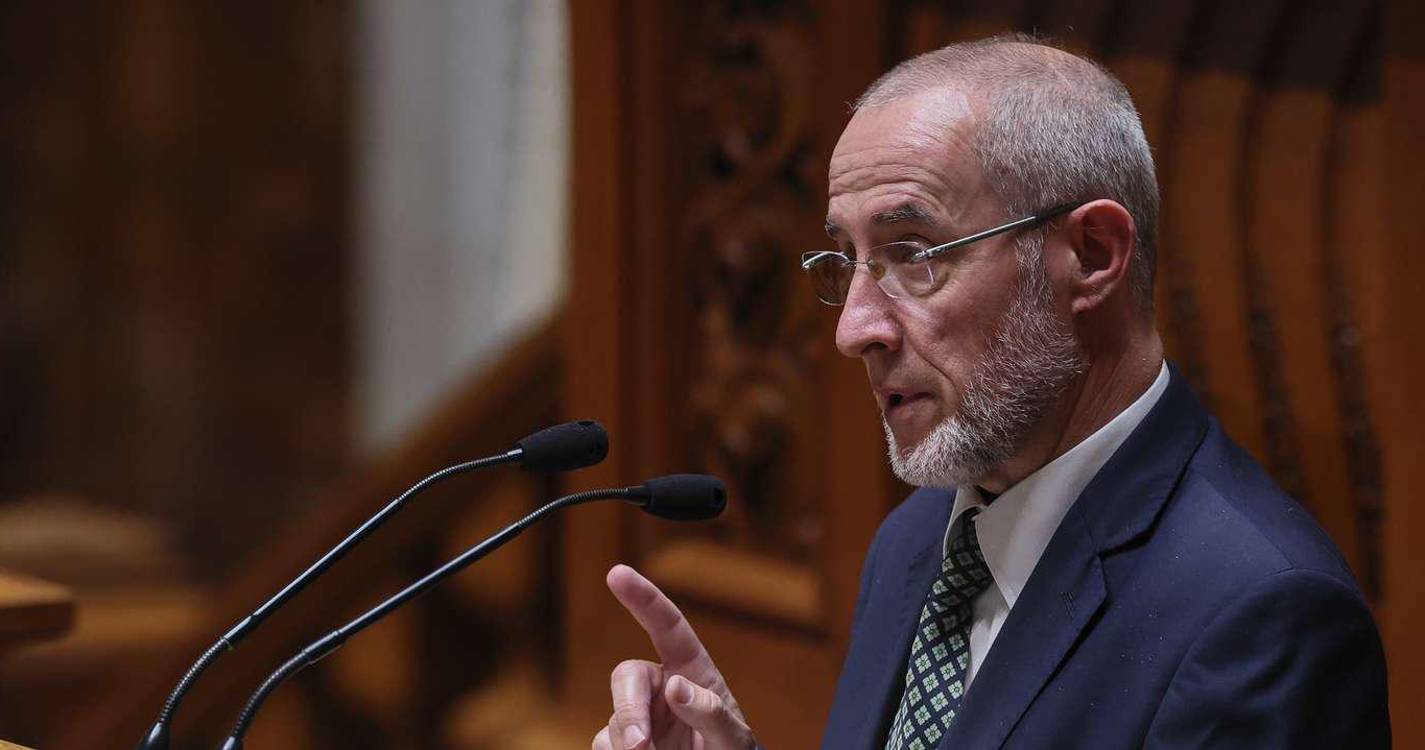 PCP quer 25 dias úteis de férias para todos os trabalhadores