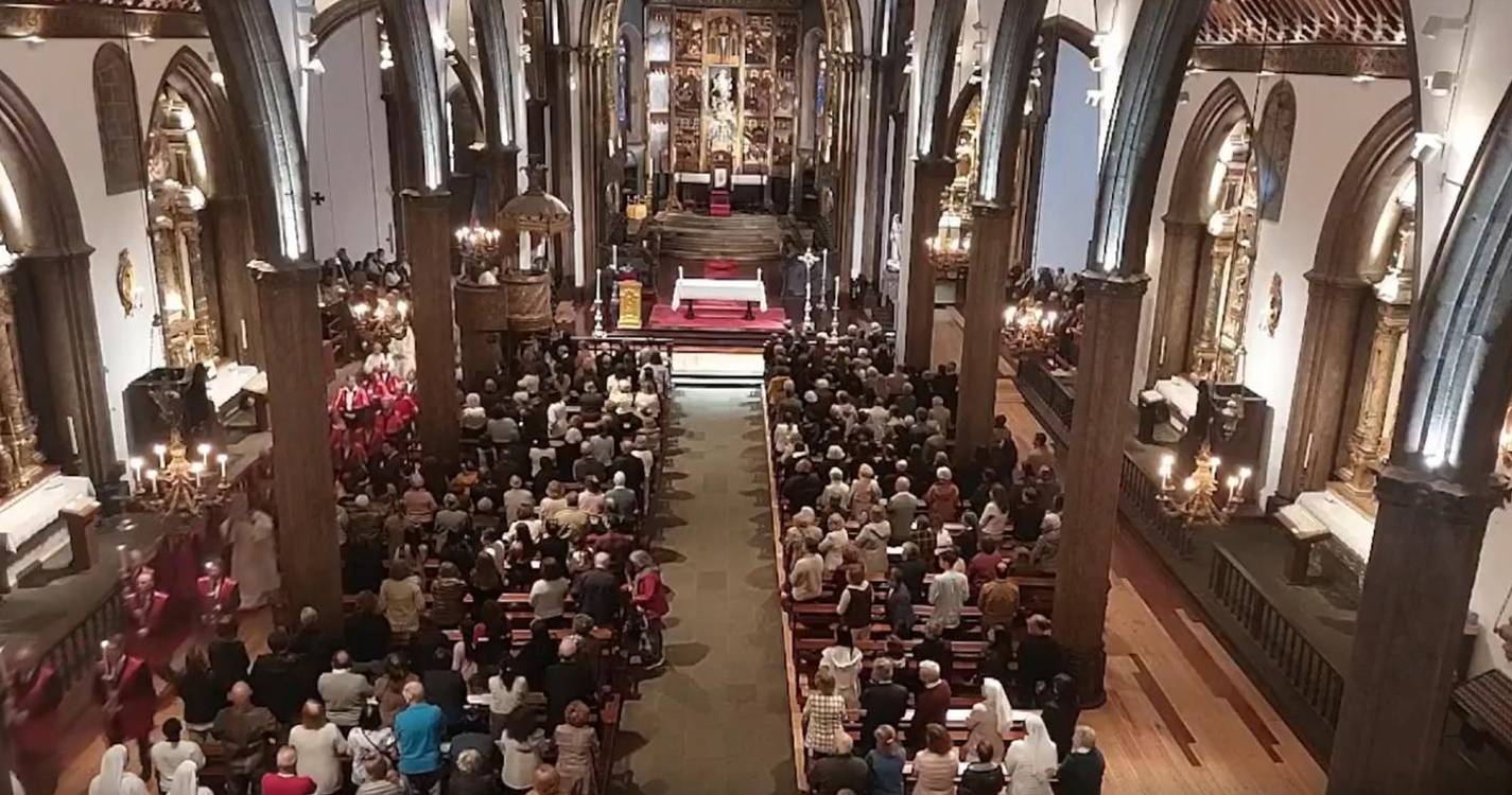 Missa da Ceia do Senhor enche Sé do Funchal de fiéis (com fotos e vídeo)
