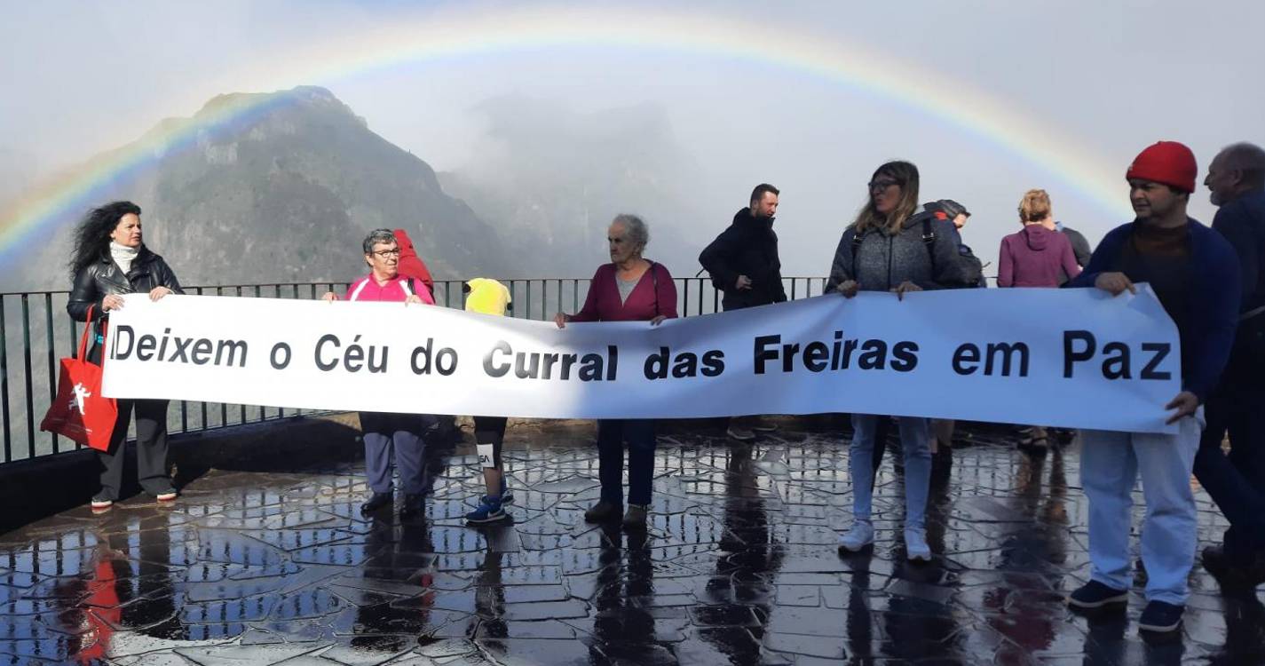 Protesto contra o Teleférico no Curral das Freiras