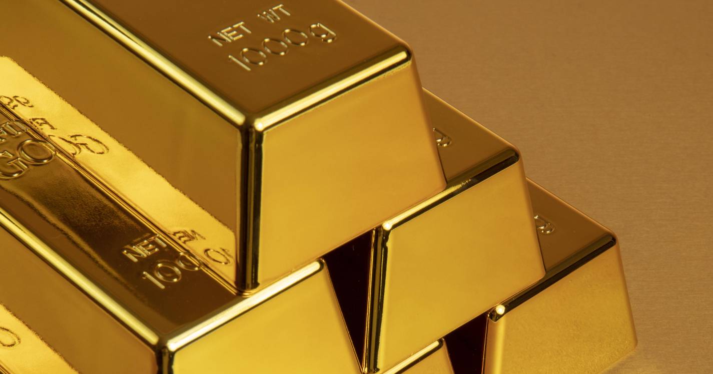 Tarifas: Ouro atinge máximos históricos acima dos 3.200 dólares por onça