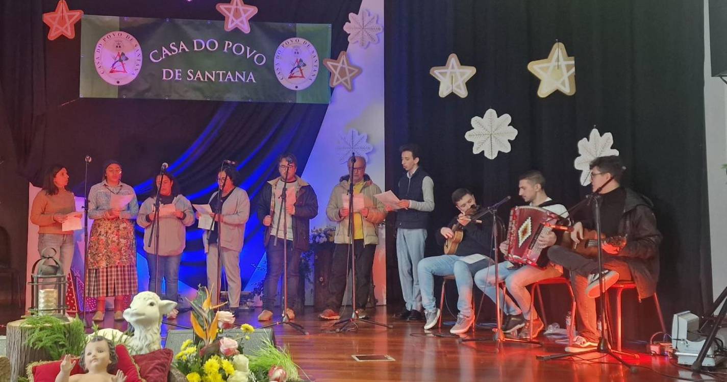 Casa cheia no Encontro de Romagens em Santana