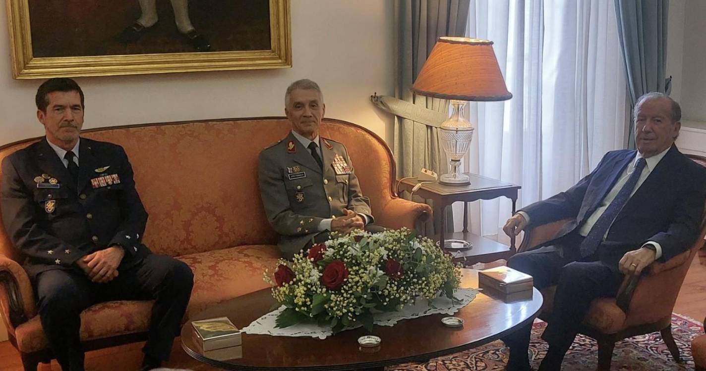 Representante da República recebeu chefe do Estado Maior no Palácio de São Lourenço