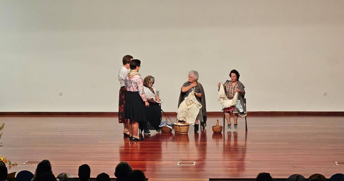 IV Encontro de Teatro Sénior reuniu diversas organizações em cima do palco