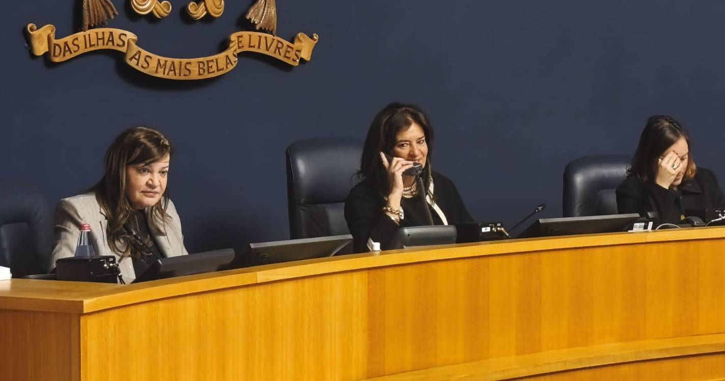 Primeiro-ministro acusou receção dos votos de protesto contra mudanças no subsídio de mobilidade