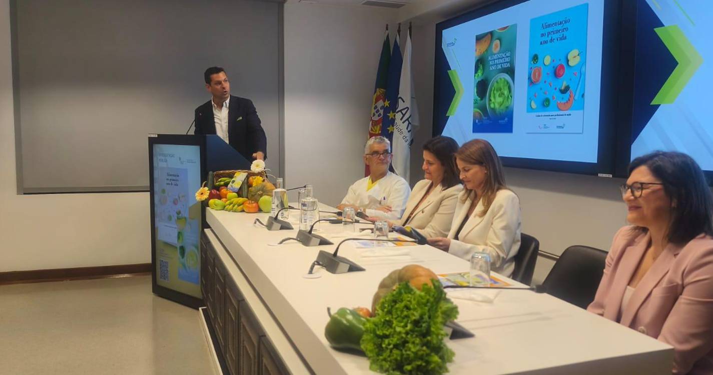 SESARAM lançou manuais para pais e profissionais sobre a alimentação no primeiro ano de vida