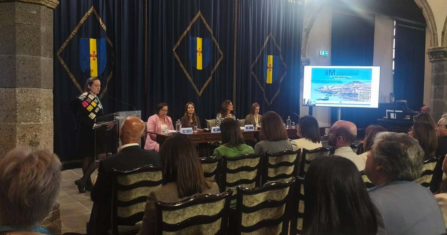 Enfermagem “é, e continuará a ser, a espinha dorsal dos sistemas de saúde”