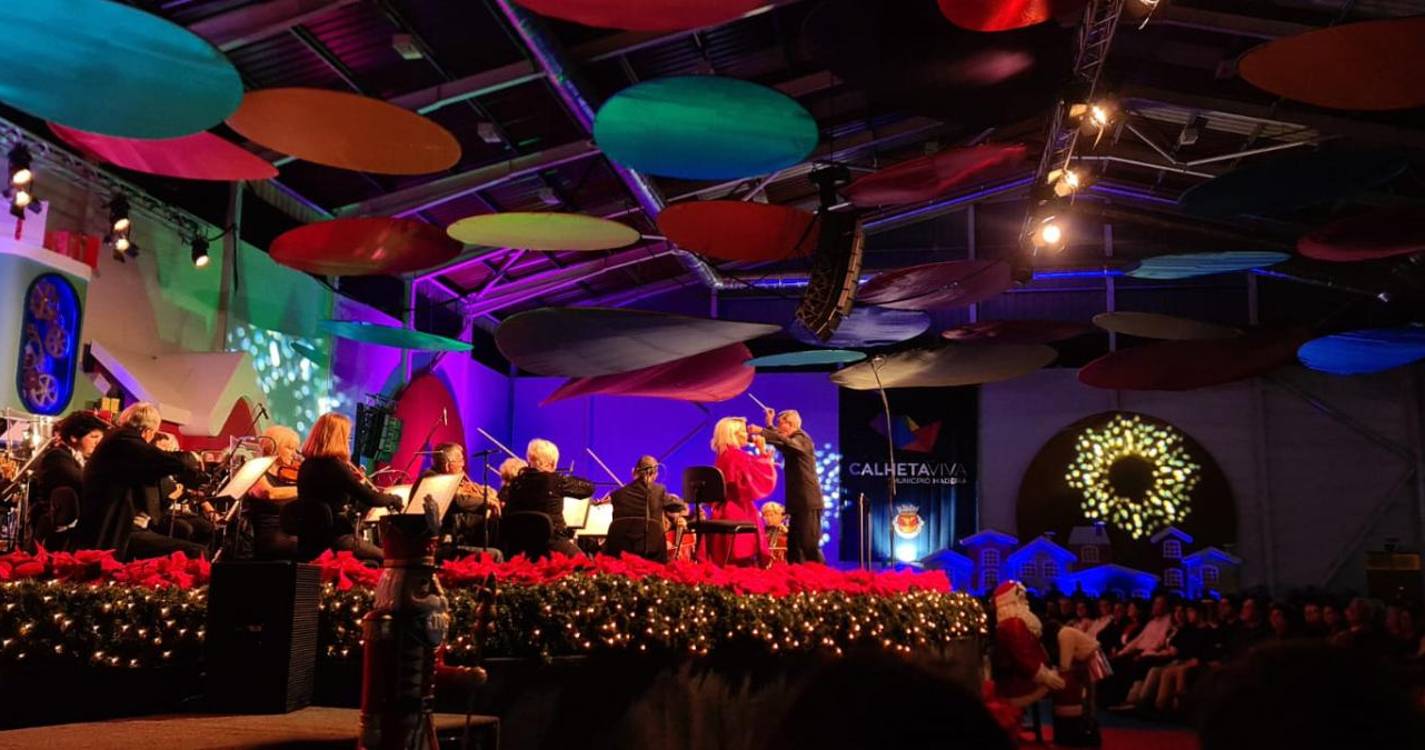 Aurea e Orquestra Clássica deixam pavilhão dos Prazeres a abarrotar
