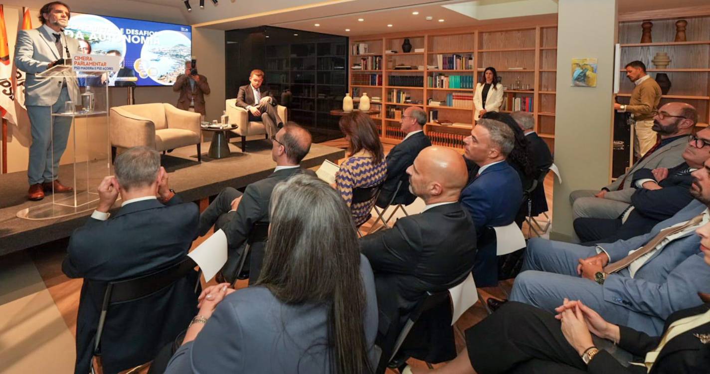 Albuquerque critica “marasmo” e exige reformas “rapidamente”