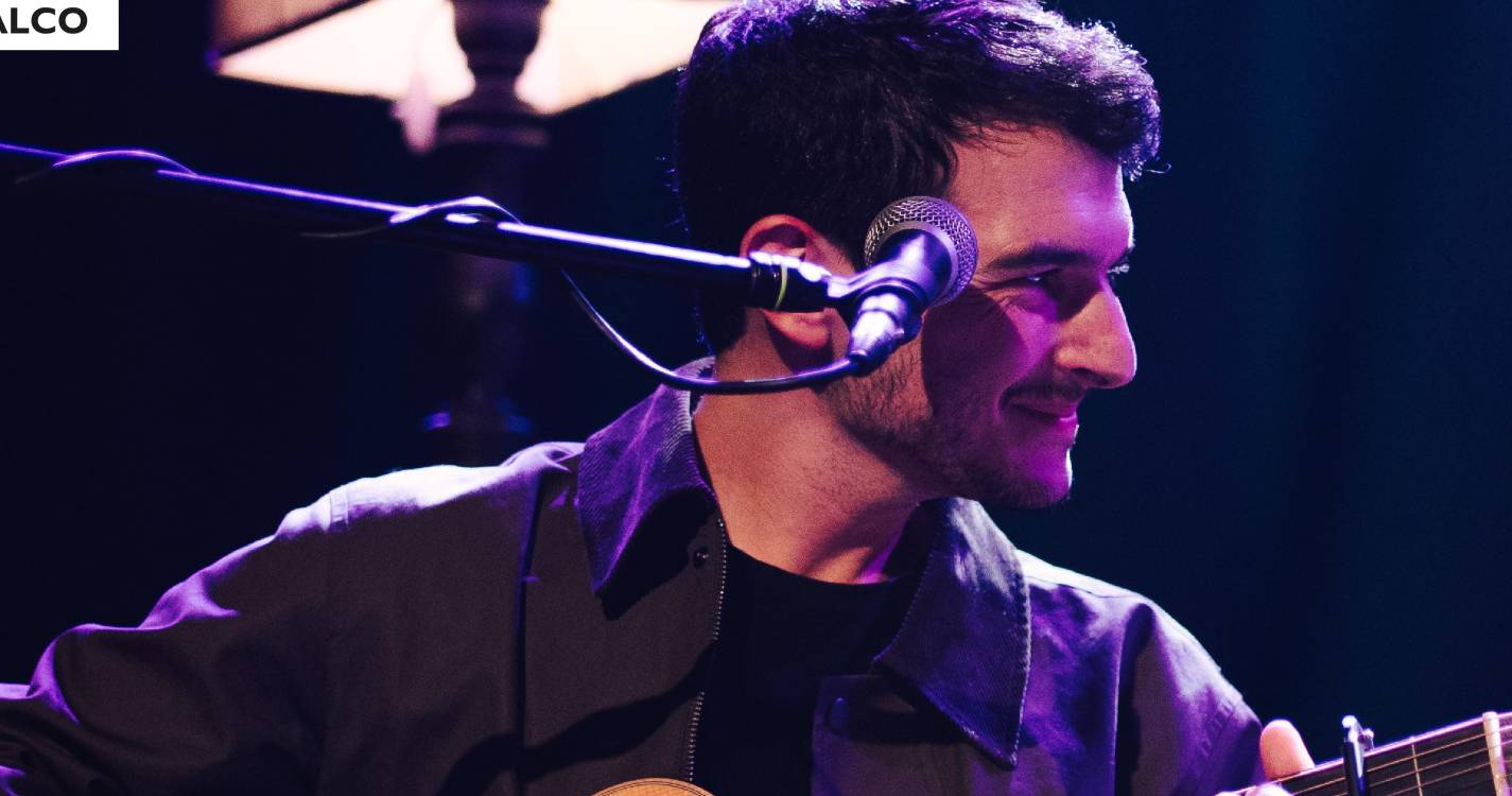 Feira do Livro do Funchal arranca com Tiago Sena após ajustes na programação devido ao mau tempo