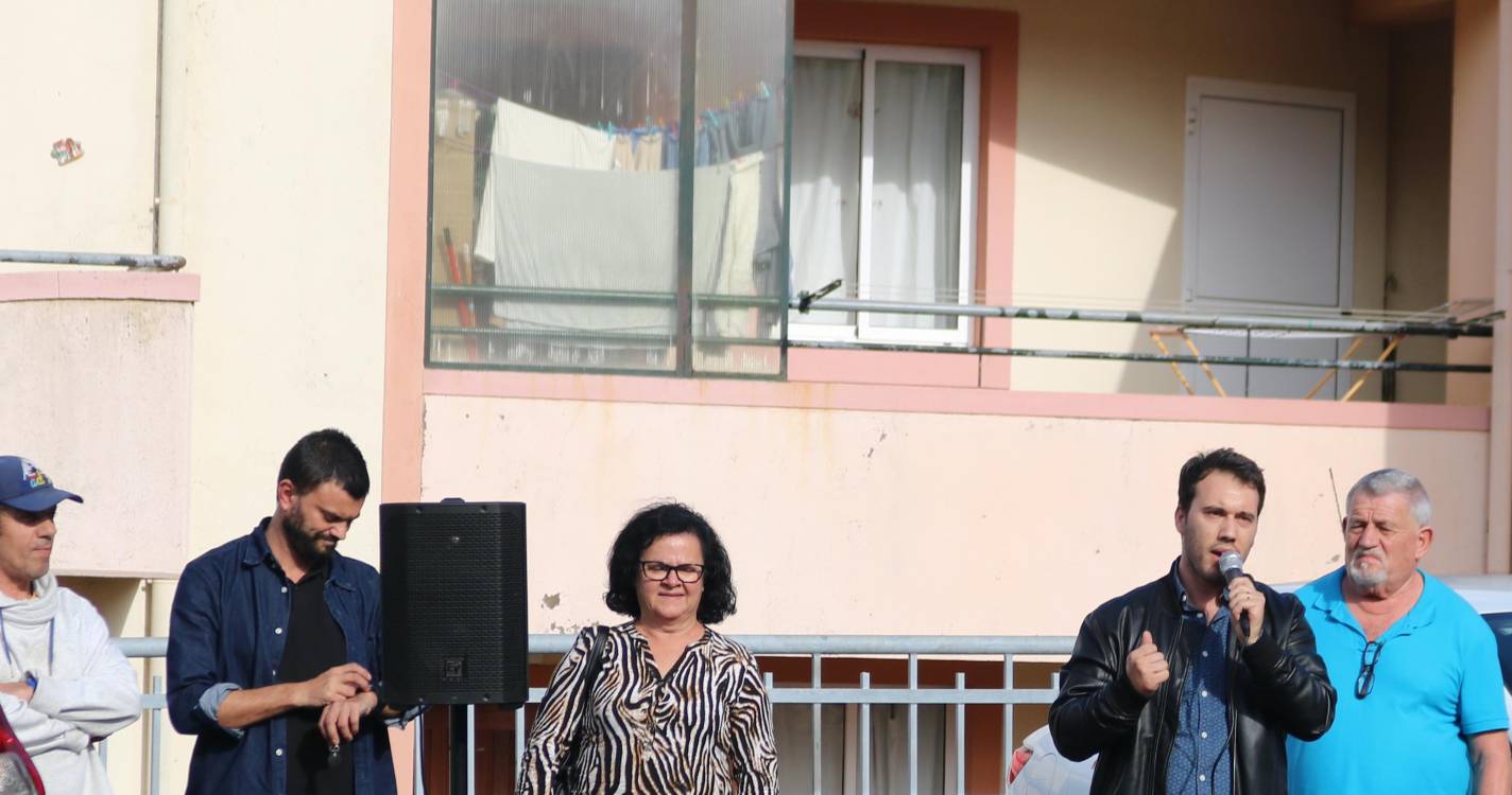 CDU critica obras no Pico das Romeiras e denuncia agravamento das condições habitacionais