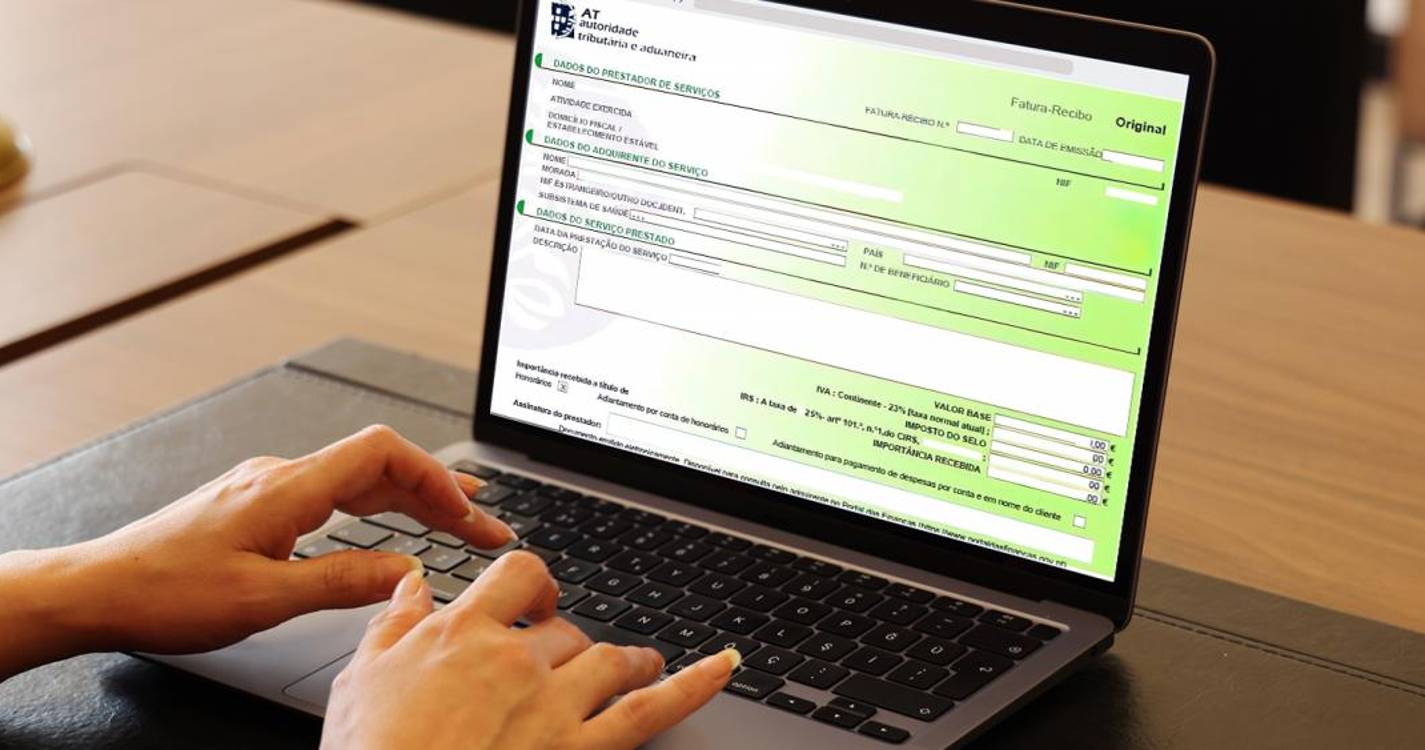 Recibos verdes vão poder afetar despesas à atividade na emissão da fatura