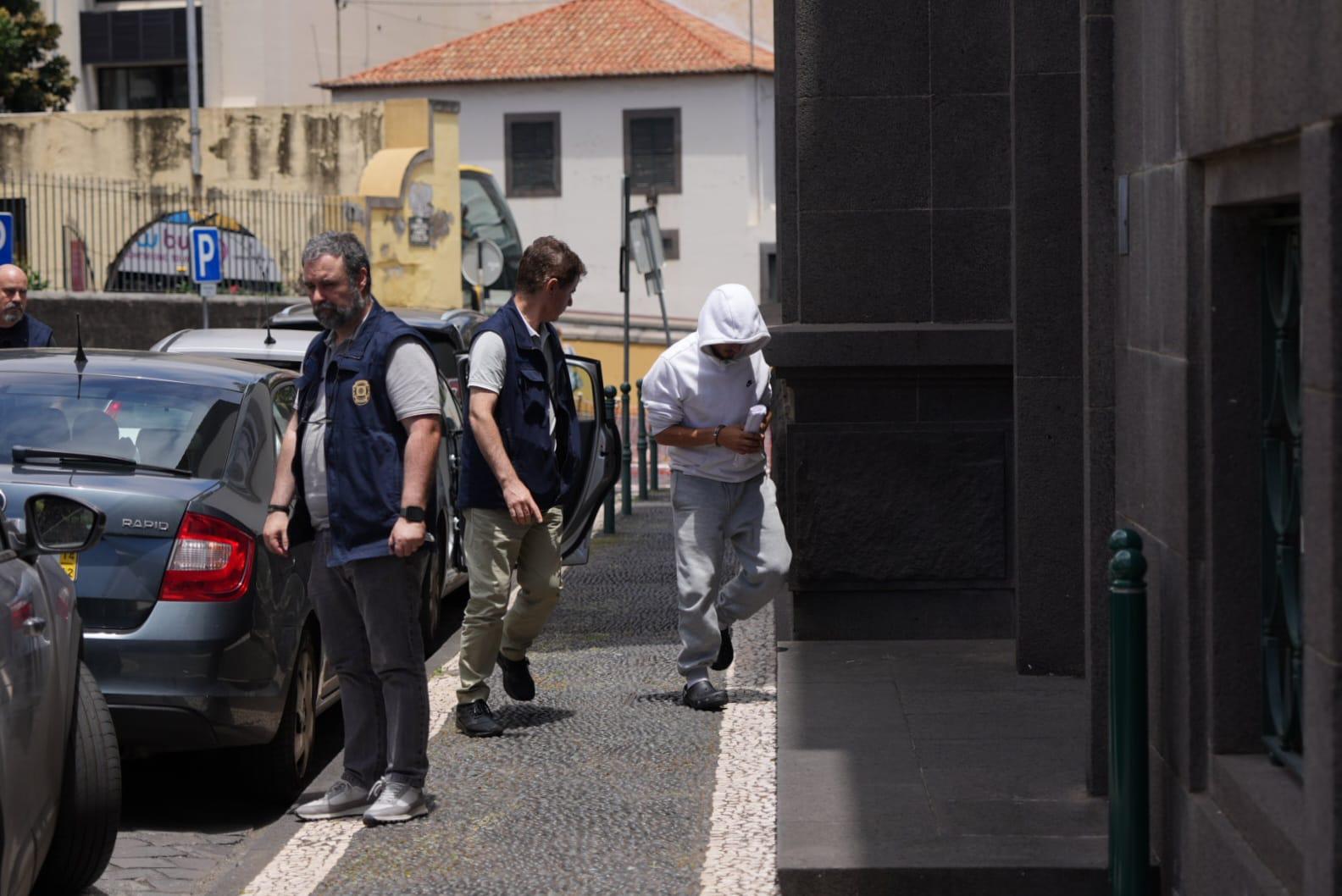 Suspeitos de rede de droga ouvidos no Tribunal Judicial do Funchal