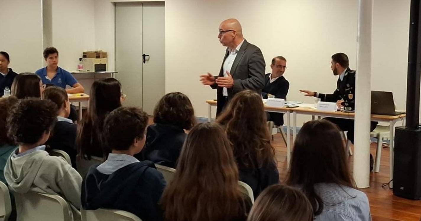 Sancho Gomes falou sobre ‘Migrações num Mundo Global’ Externato Apresentação de Maria