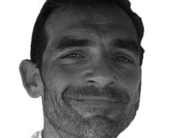 Cristiano Gomes Sales Caldeira