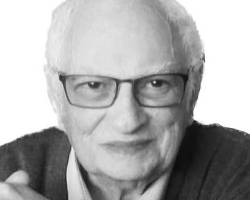 Énio Romano de Jesus Álvares