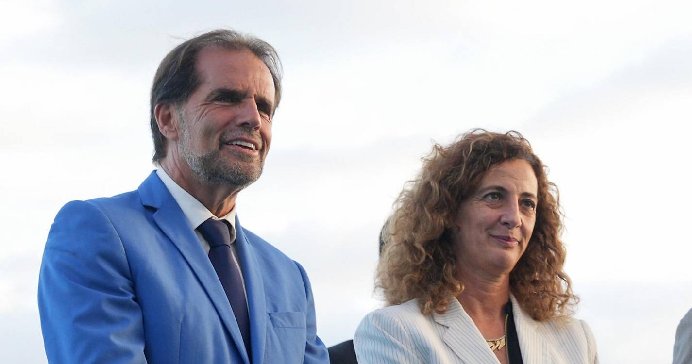 Pedra continua na Câmara do Funchal até ao fim do mandato e Albuquerque diz que “não vai haver fraqueza de poder”