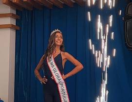Maria Caires, natural da Calheta, ganhou “Teen MS Global Portugal”.