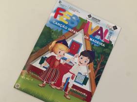 Revista do Festival da Canção Infantil com o JM de hoje