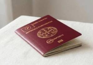 Passaporte português passa a ter validade de 10 anos