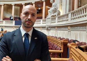 CHEGA-Madeira acusa Luís Montenegro de falta de compromisso com a Madeira