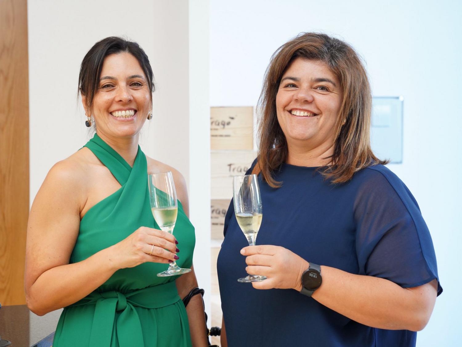 Leonardo Jardim inaugurou loja de vinhos nos Barreiros [com fotogaleria]