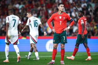 Mundial2026: Portugal empata e adia apuramento