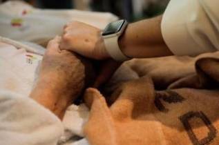 Profissionais dos cuidados paliativos denunciam falta de rumo e dizem-se desamparados