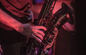 Jardins do Mau Feitio / Qasbah acolhem concerto de jazz a 11 de maio