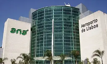 PSP detém no Aeroporto de Lisboa dois estrangeiros com mais de 1,3 quilos de cocaína