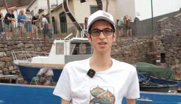 Criada linha de merchandising em homenagem a Câmara de Lobos (com vídeo)