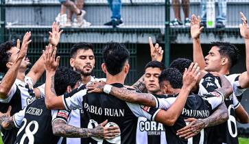 Nacional goleou o Rio Ave por 4-0 no Estádio da Madeira e alcançou os 20 pontos.