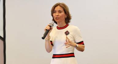 Contrato coletivo de trabalho para setor social na Madeira dependente de questão financeira