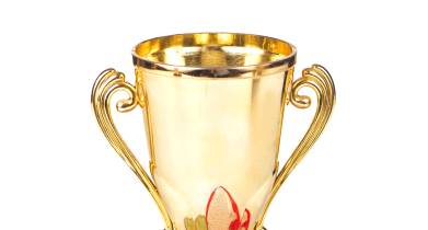 Atletas madeirenses recebem louvores