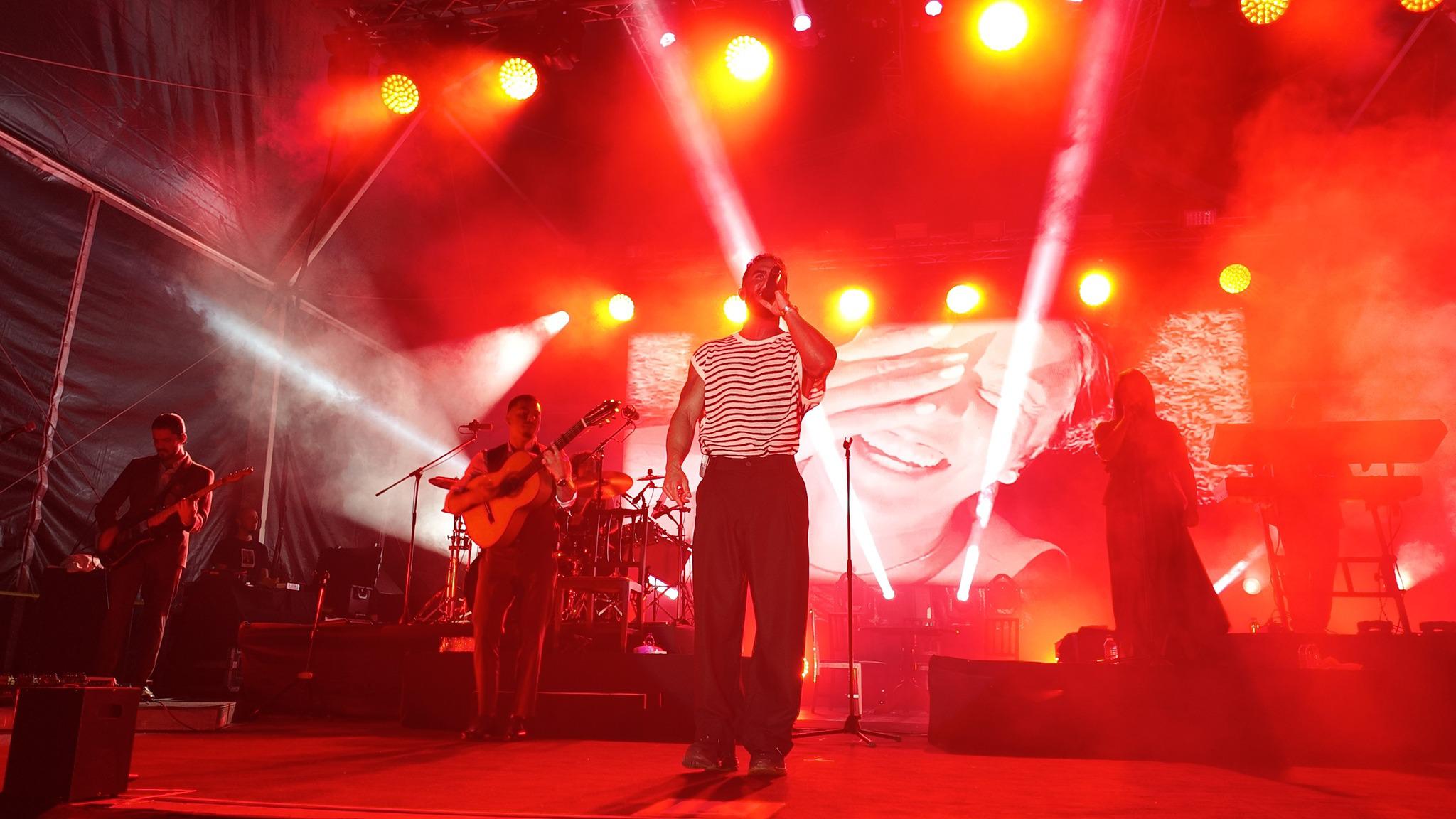 Noite de enchente na Ribeira Brava com Nininho Vaz Maia (com fotos)