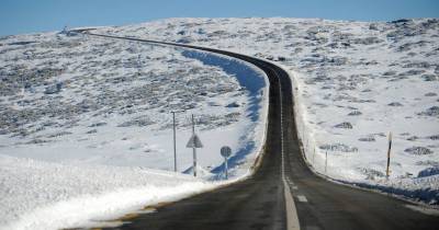Acessos à Torre da Serra da Estrela continuam cortados devido à neve