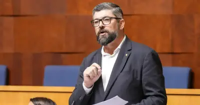 Carlos Silva destaca serviço da Força Aérea na resposta de emergência no Porto Santo