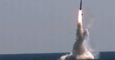 Num comunicado, o Estado-Maior Conjunto (JCS, na sigla em inglês) da Coreia do Sul disse que o exército “detetou vários mísseis de cruzeiro desconhecidos nas águas a nordeste de Wonsan”, uma cidade costeira norte-coreana.
