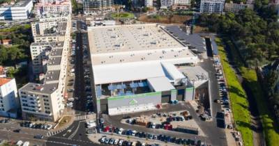 Bombeiros Sapadores do Funchal realizam simulacro de incêndio na Leroy Merlin