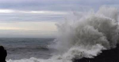 Aviso de agitação marítima prolongado