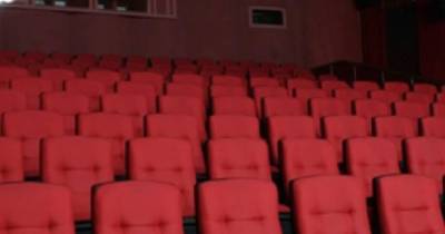 De acordo com os dados provisórios disponibilizados pelo Instituto do Cinema e Audiovisual (ICA), no 4.º trimestre de 2023, contabilizaram-se 3 299 sessões de cinema na Região Autónoma da Madeira (RAM).
