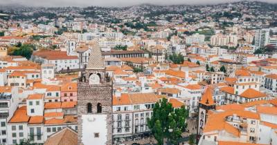 Meteorologia: poucas nuvens e subida da temperatura