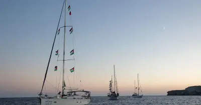 Médio Oriente: Nova flotilha para Gaza zarpa em abril de Barcelona com participação portuguesa.