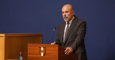 PS defende aumento “mais ambicioso” do salário mínimo