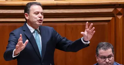 Primeiro-ministro considera que greve geral “não faz sentido” e tem motivações políticas